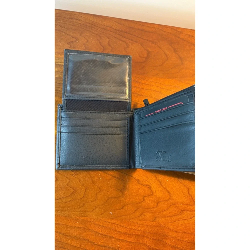Tems Collection Mens Handcrafted Ostrich Print Western Horse Bifold Wallet New